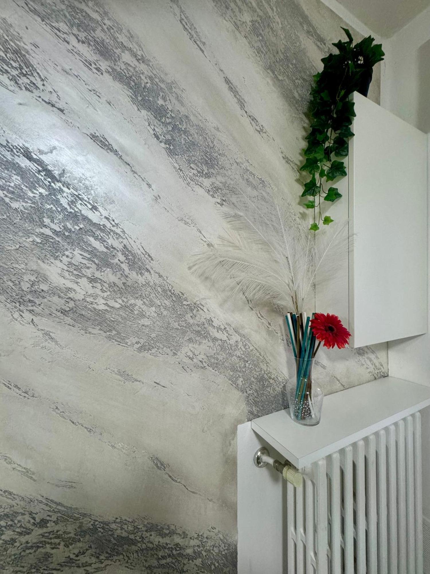 Casa Alessio - Elegante Appartamento Nel Cuore Di Чезано Мадерно Екстериор снимка