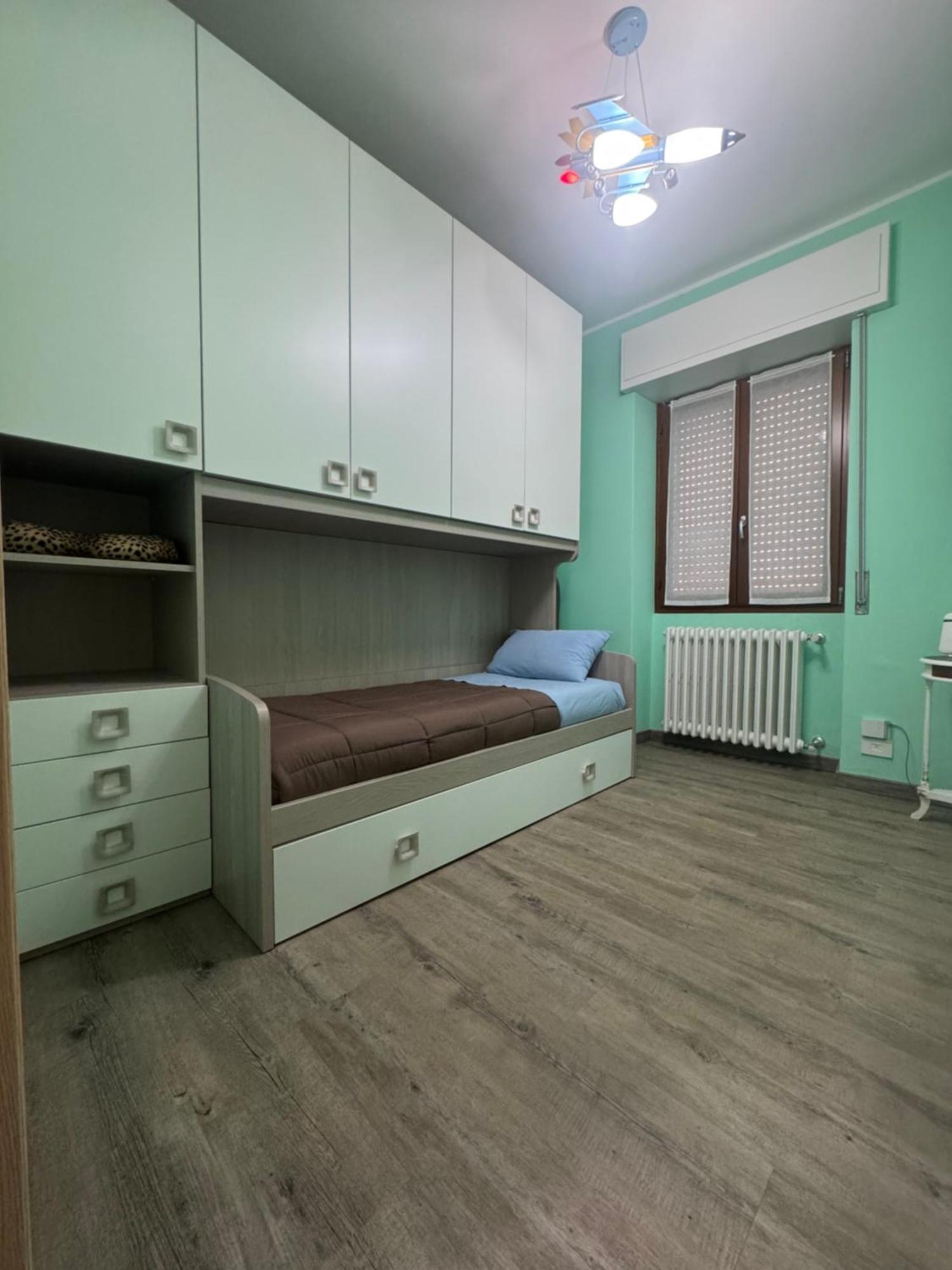 Casa Alessio - Elegante Appartamento Nel Cuore Di Чезано Мадерно Екстериор снимка